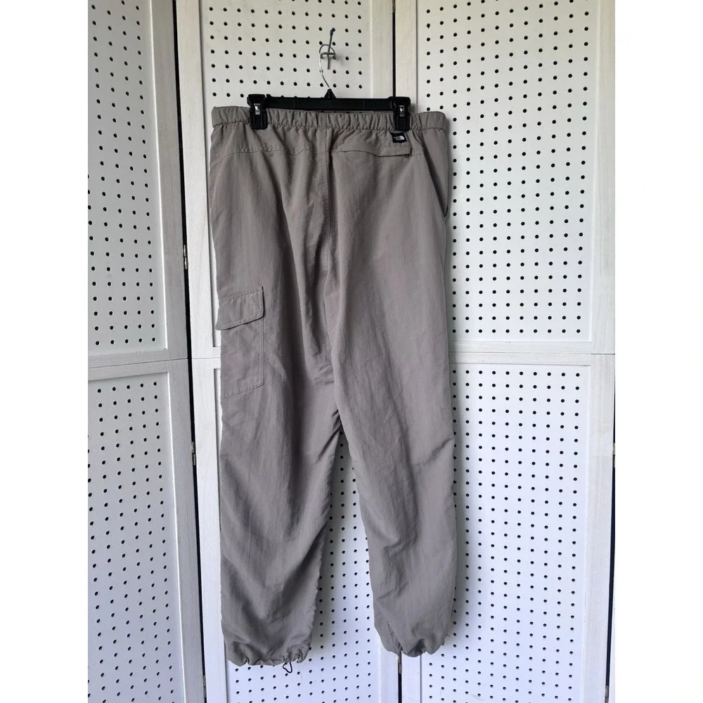 The North Face Men's Lg Beige Nylon Belted Elastic Waist Hiking Pants Zip Ankles